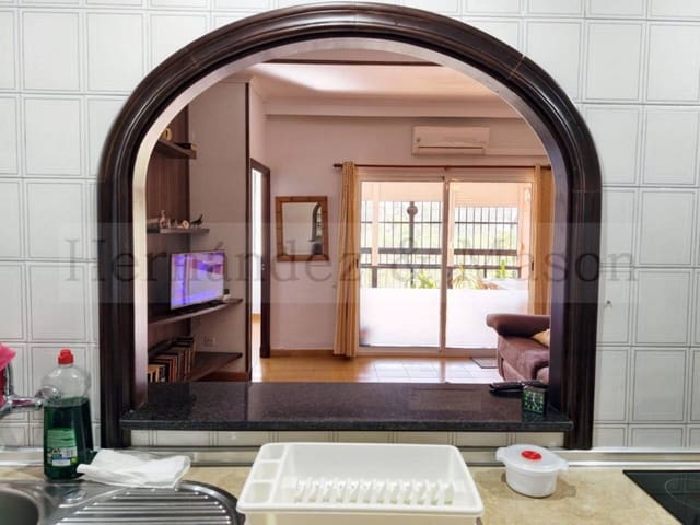 Piso de 2 habitaciones en Benalmádena en venta con piscina garaje - 275.000 € (Ref: 9772601)