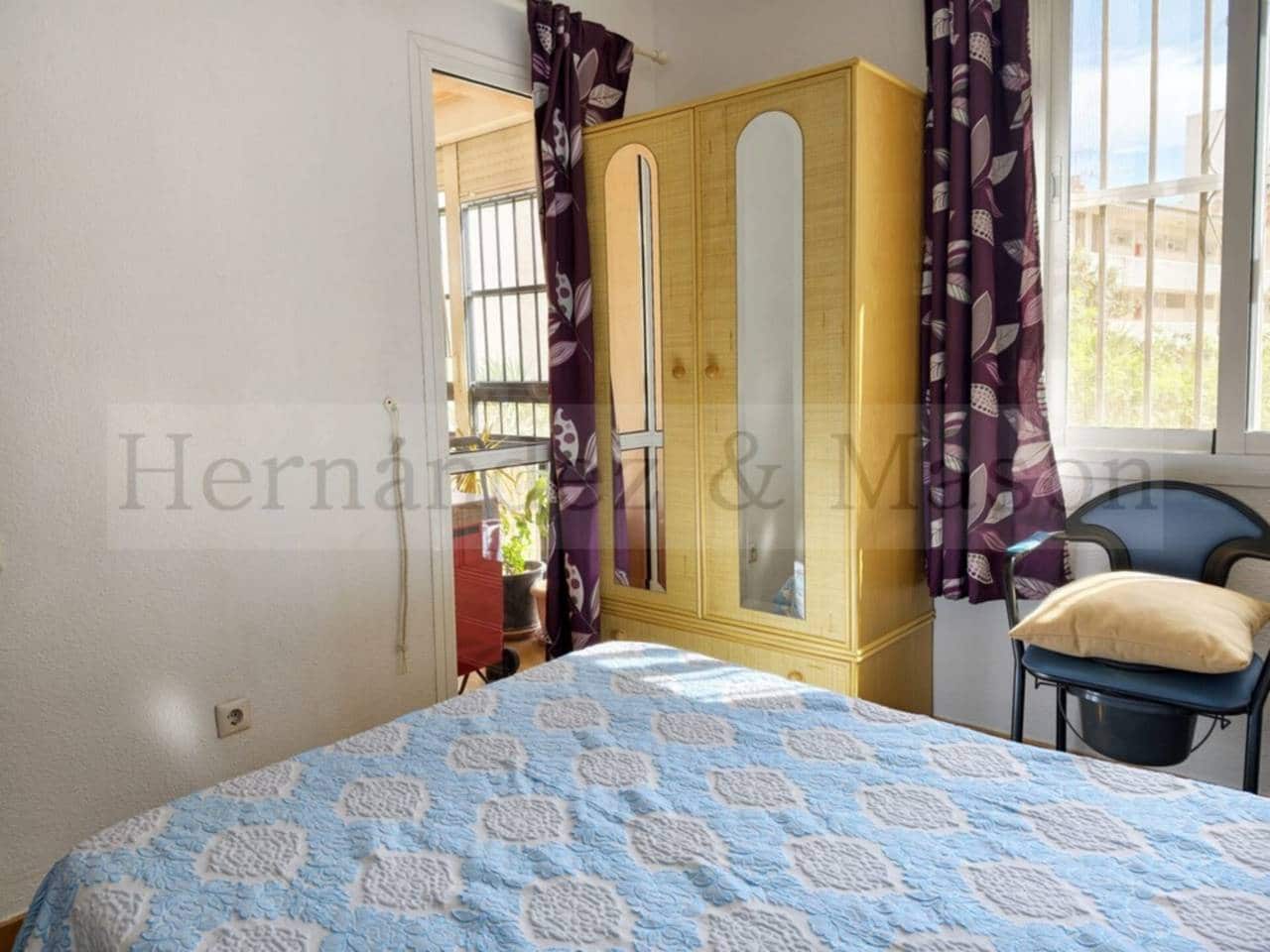 2 bedroom Flat for sale in Benalmadena with pool garage - € 275,000 (Ref: 9772601)