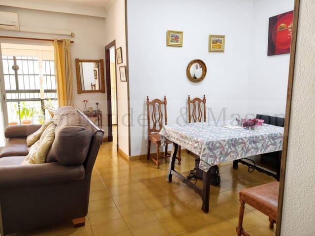 Piso de 2 habitaciones en Benalmádena en venta con piscina garaje - 275.000 € (Ref: 9772601)