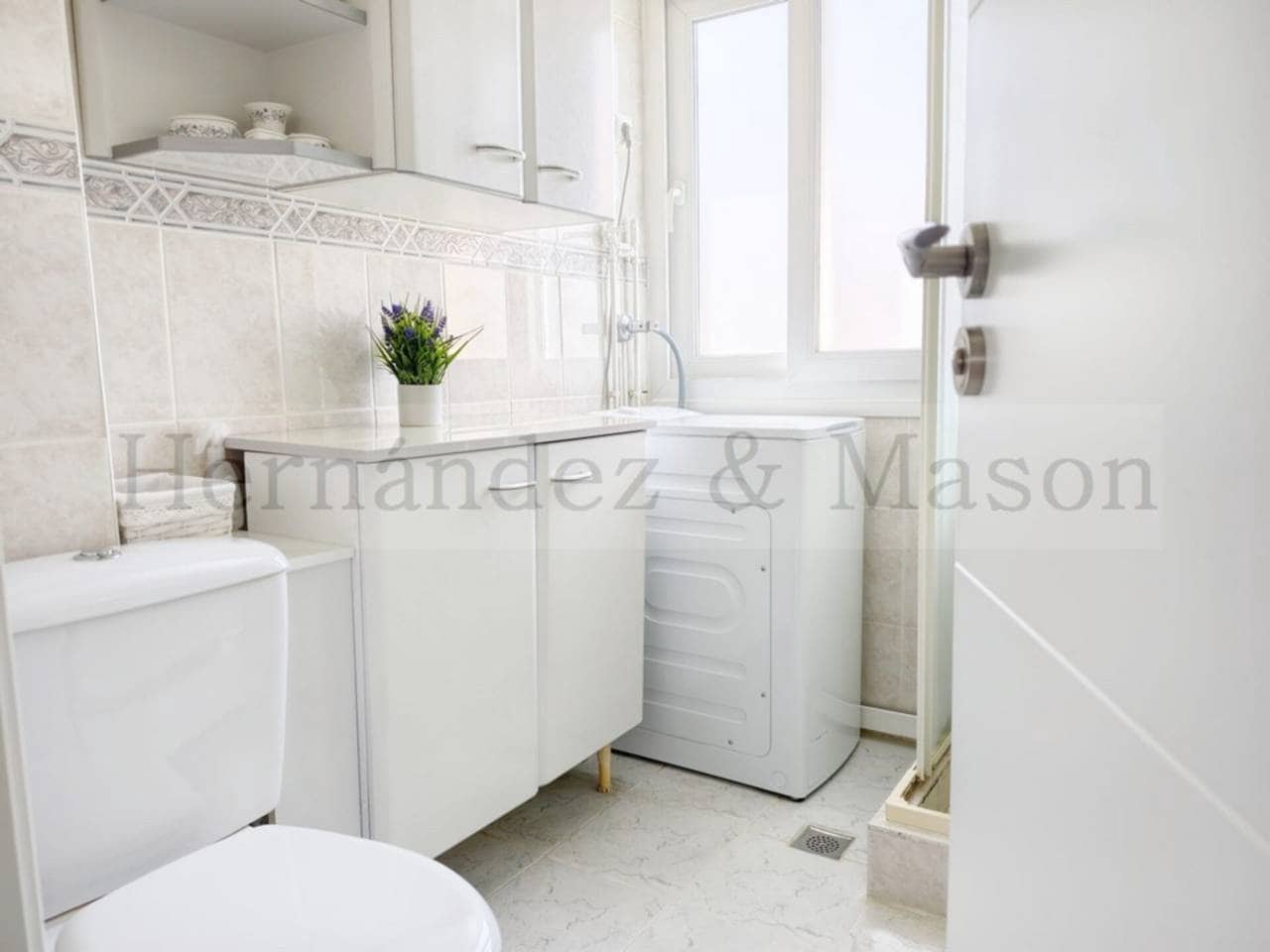 2 bedroom Flat for sale in Benalmadena with pool garage - € 280,000 (Ref: 9788076)