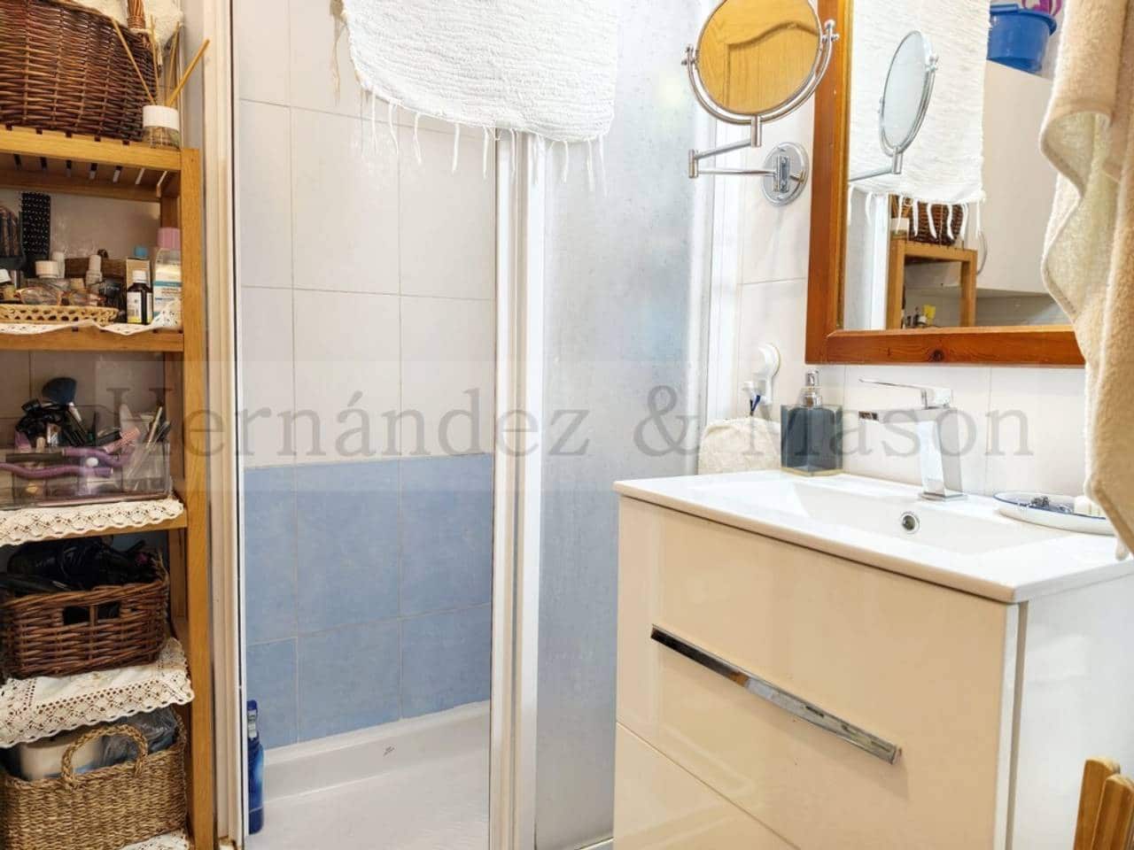 Piso de 2 habitaciones en Torremolinos en venta con garaje - 285.000 € (Ref: 9821863)