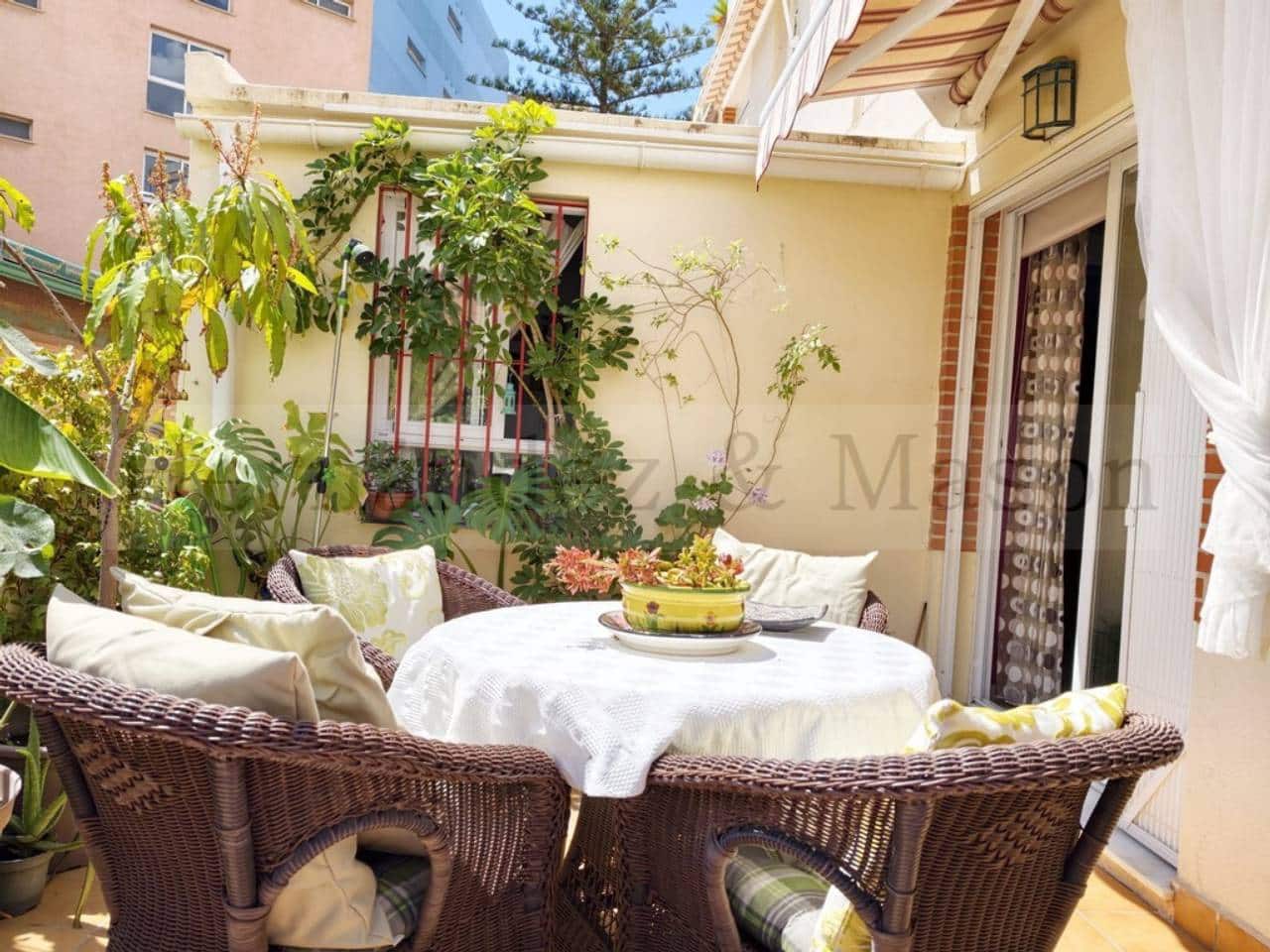 Piso de 2 habitaciones en Torremolinos en venta con garaje - 285.000 € (Ref: 9821863)