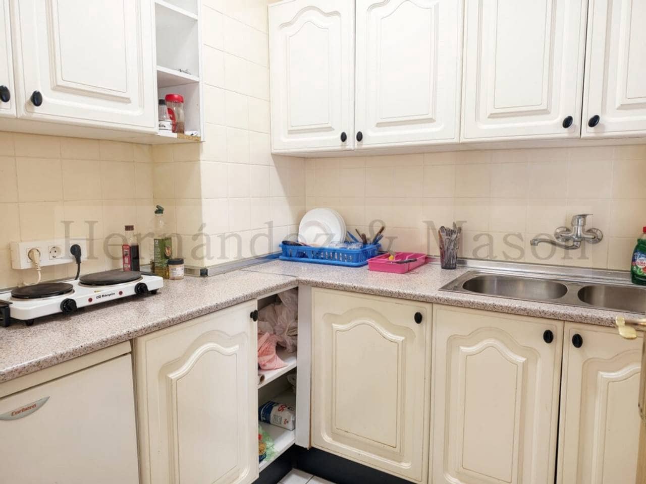 1 bedroom Flat for sale in Torremolinos with pool - € 170,000 (Ref: 9956696)