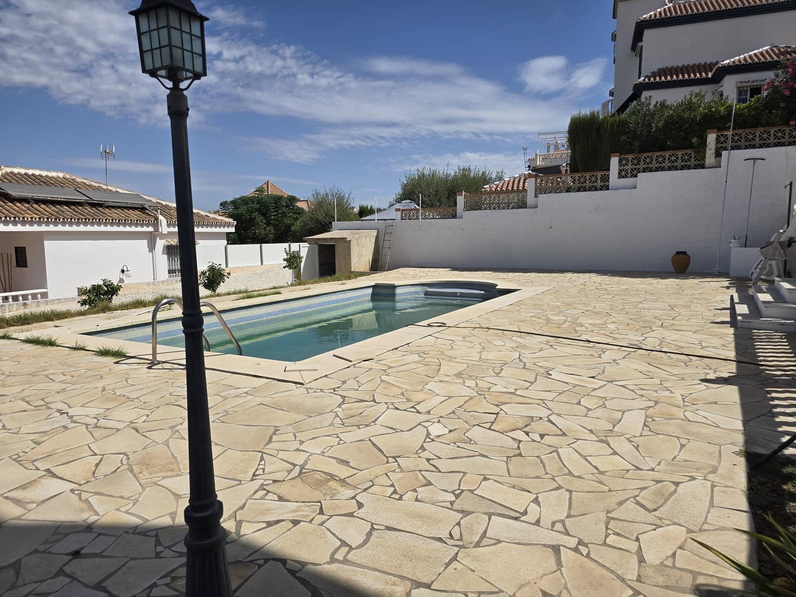 7 sovrum Hus till salu i Alhaurin de la Torre med pool garage - 879 000 € (Ref: 9274734)