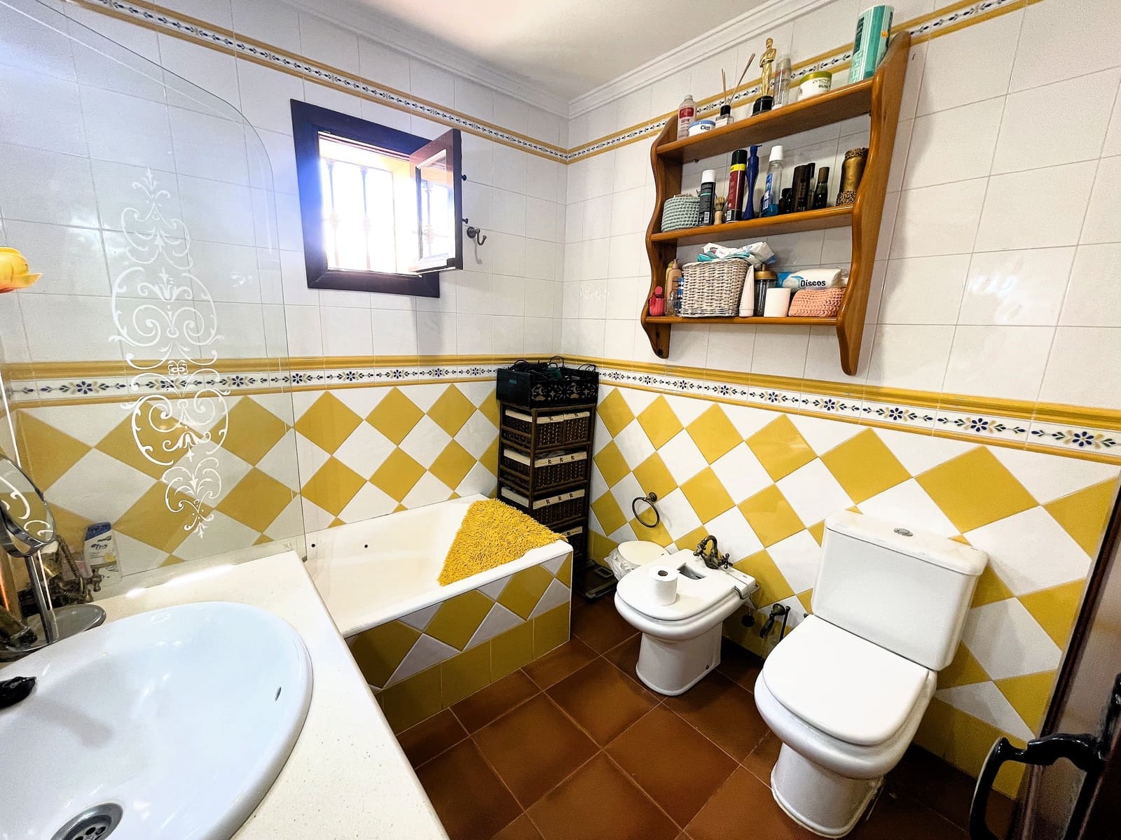 4 soverom Hus til salgs i Alhaurin de la Torre med svømmebasseng garasje - € 580 000 (Ref: 9274735)