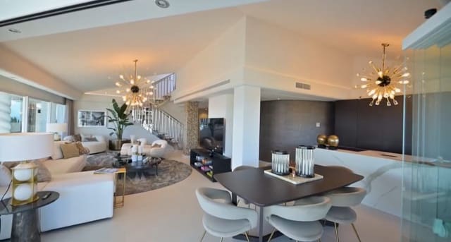 4 soverom Penthouse til salgs i Puerto Marina, Benalmádena med svømmebasseng garasje - € 1 975 000 (Ref: 9278373)