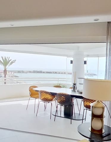 4 soverom Penthouse til salgs i Puerto Marina, Benalmádena med svømmebasseng garasje - € 1 975 000 (Ref: 9278373)