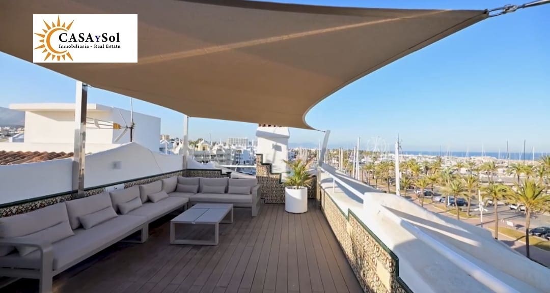 4 soverom Penthouse til salgs i Benalmadena med svømmebasseng garasje - € 1 975 000 (Ref: 9278373)