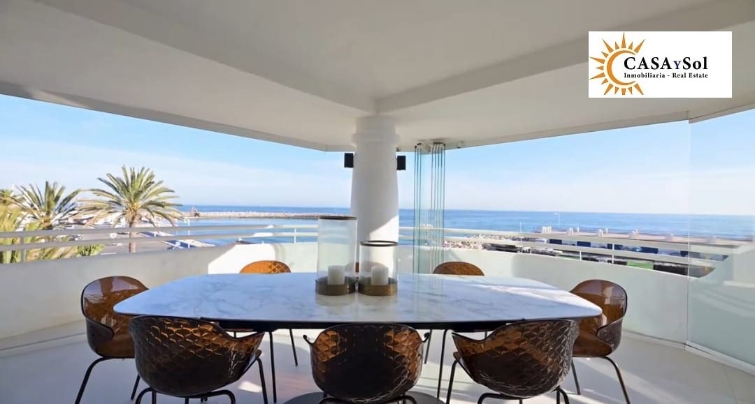 4 soverom Penthouse til salgs i Benalmadena med svømmebasseng garasje - € 1 975 000 (Ref: 9278373)