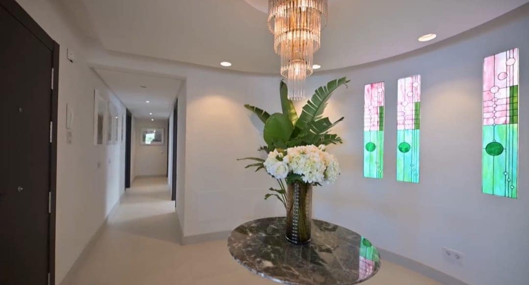 4 soverom Penthouse til salgs i Benalmadena med svømmebasseng garasje - € 1 975 000 (Ref: 9278373)