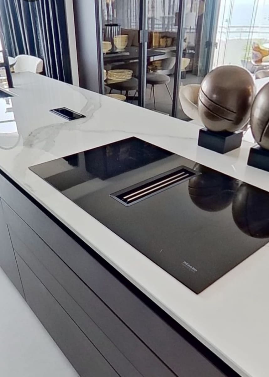 4 soverom Penthouse til salgs i Benalmadena med svømmebasseng garasje - € 1 975 000 (Ref: 9278373)