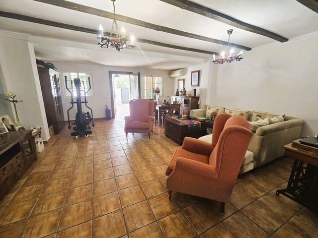 Adosado de 3 habitaciones en Alhaurín de la Torre en venta con piscina garaje - 439.000 € (Ref: 9278535)