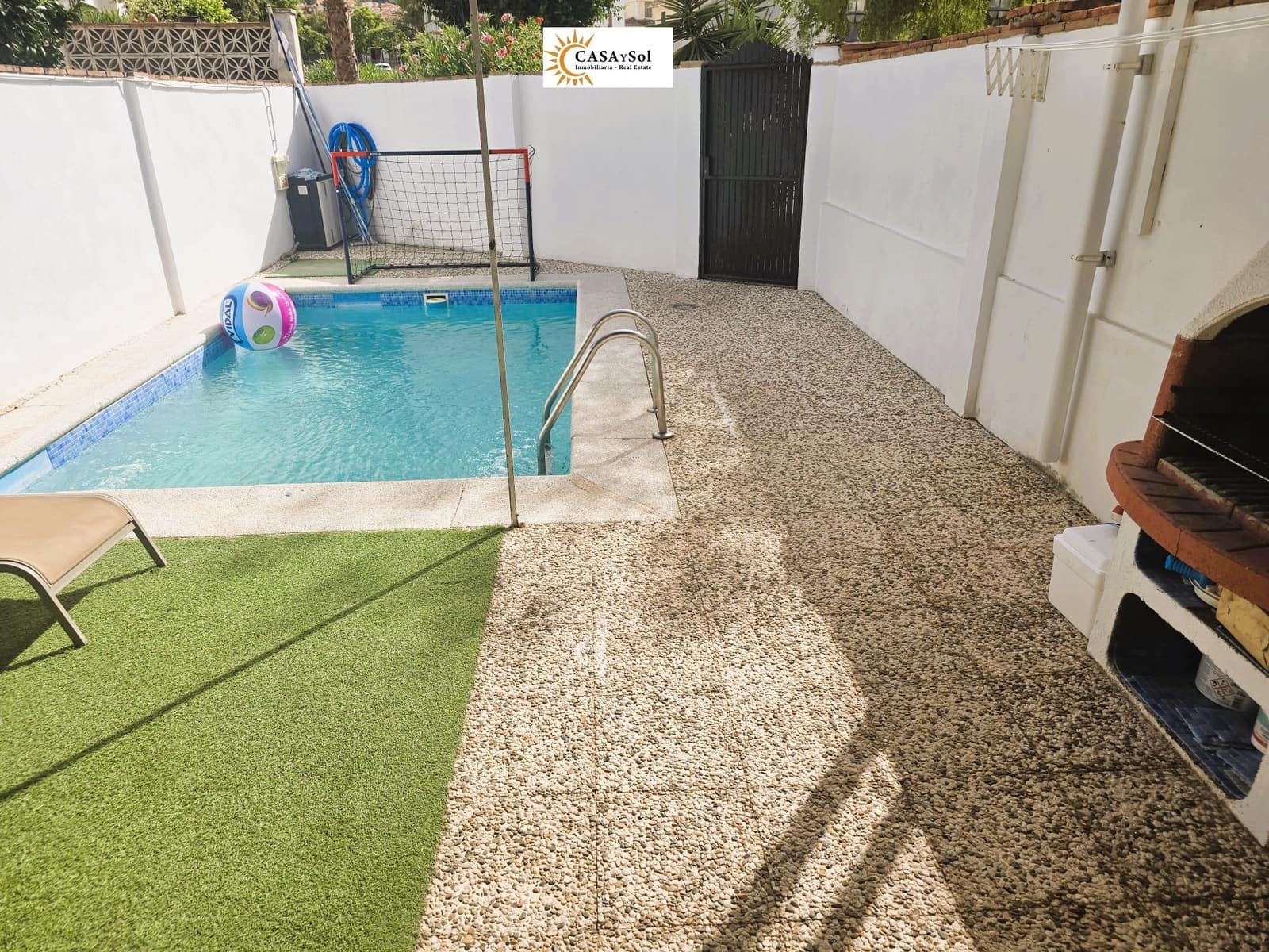 3 soveværelse Rækkehus til salg i Alhaurin de la Torre med swimmingpool garage - € 439.000 (Ref: 9278535)