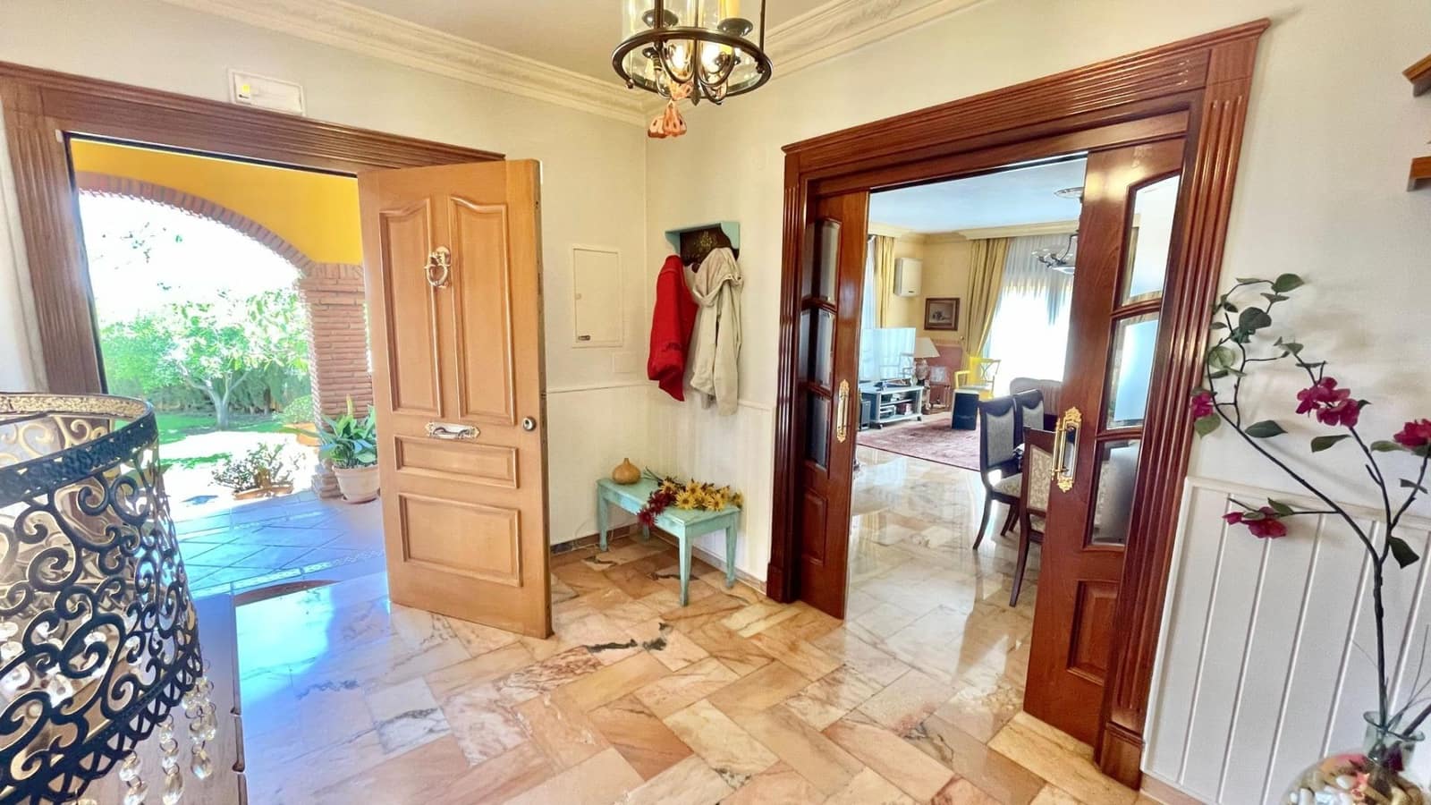 7 soveværelse Byhus til salg i Alhaurin de la Torre med swimmingpool garage - € 799.000 (Ref: 9278600)