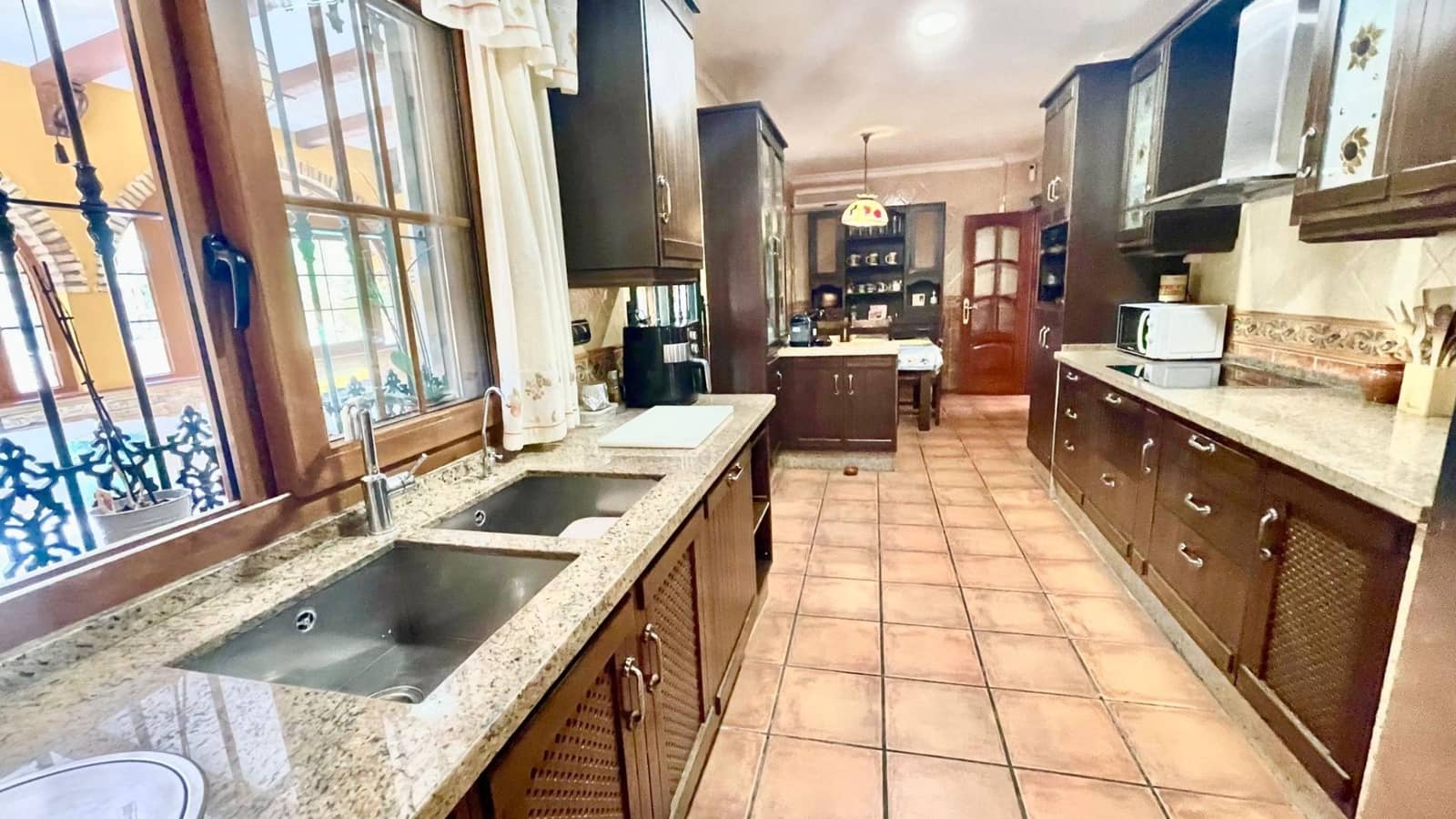 7 soveværelse Byhus til salg i Alhaurin de la Torre med swimmingpool garage - € 799.000 (Ref: 9278600)