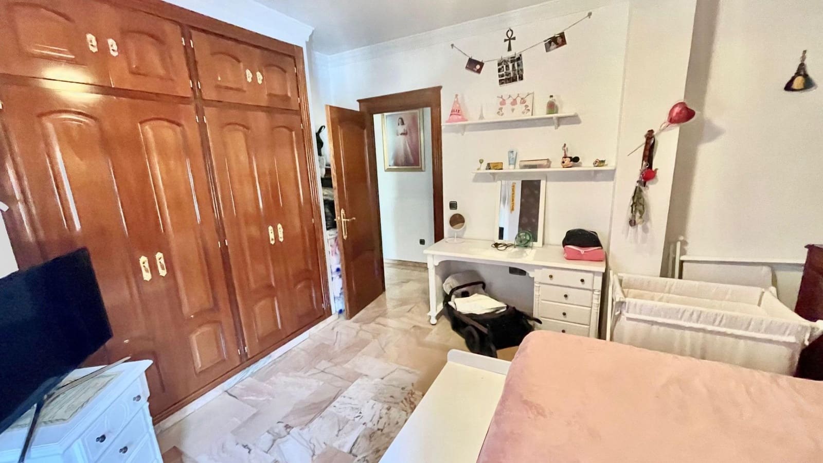 7 soveværelse Byhus til salg i Alhaurin de la Torre med swimmingpool garage - € 799.000 (Ref: 9278600)