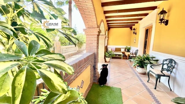 7 sovrum Hus till salu i Alhaurín de la Torre med pool garage - 799 000 € (Ref: 9278600)