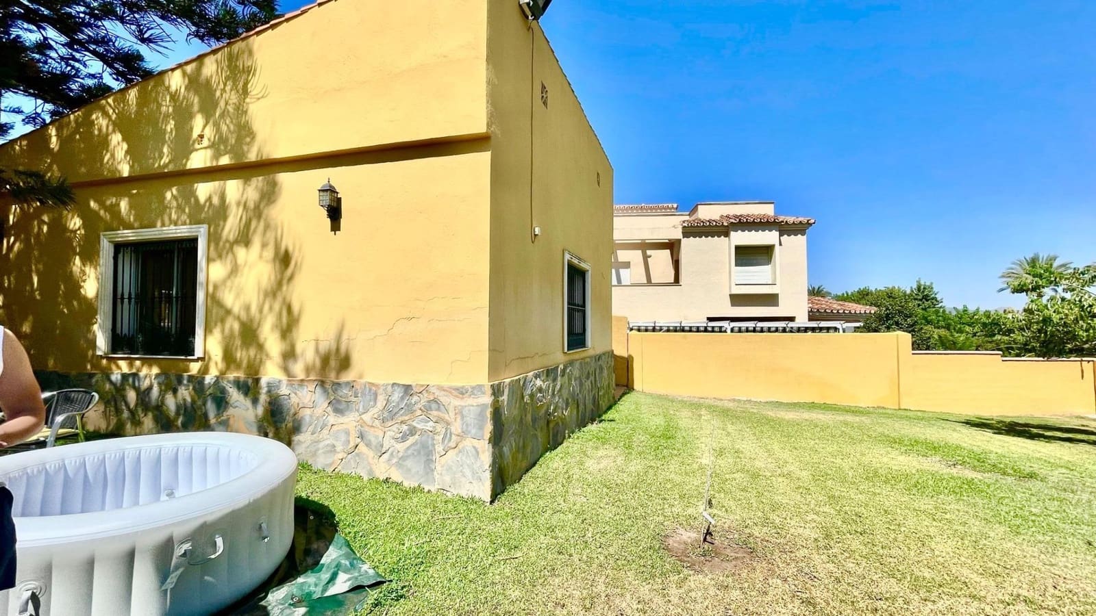 7 soveværelse Byhus til salg i Alhaurin de la Torre med swimmingpool garage - € 799.000 (Ref: 9278600)