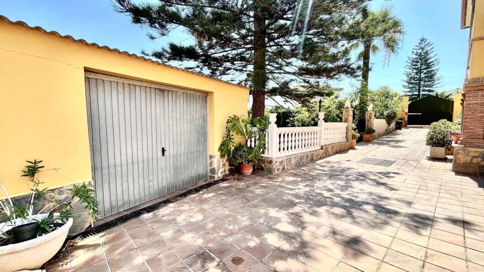 7 soveværelse Byhus til salg i Alhaurin de la Torre med swimmingpool garage - € 799.000 (Ref: 9278600)