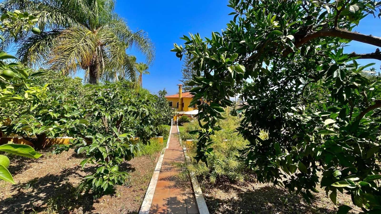 7 soveværelse Byhus til salg i Alhaurin de la Torre med swimmingpool garage - € 799.000 (Ref: 9278600)