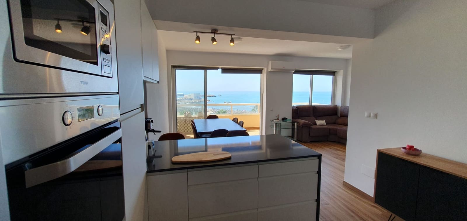 2 soveværelse Lejlighed til salg i Benalmadena med garage - € 450.000 (Ref: 9282700)