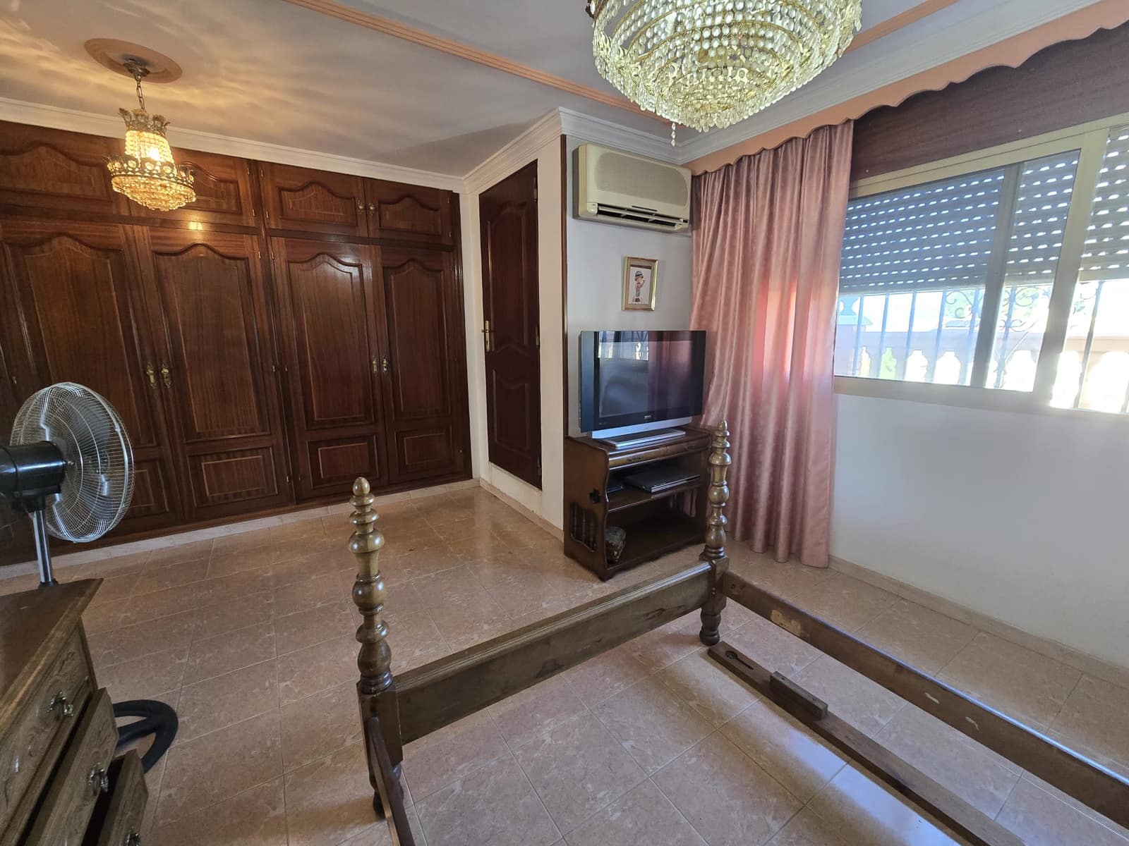 5 slaapkamer Huis te koop in Alhaurin de la Torre met zwembad garage - € 635.000 (Ref: 9282705)