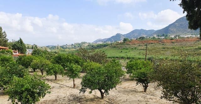 3 soveværelse Finca/Landehus til salg i Cártama med garage - € 335.000 (Ref: 9282725)