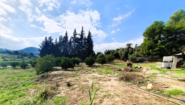 3 soveværelse Finca/Landehus til salg i Cártama med garage - € 335.000 (Ref: 9282725)