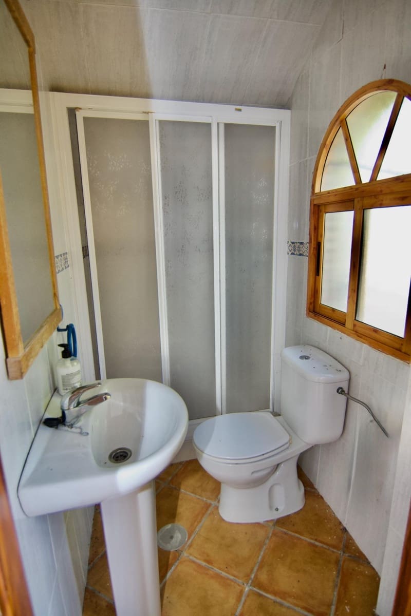 5 slaapkamer Villa te koop in Malaga stad met zwembad garage - € 700.000 (Ref: 9294732)