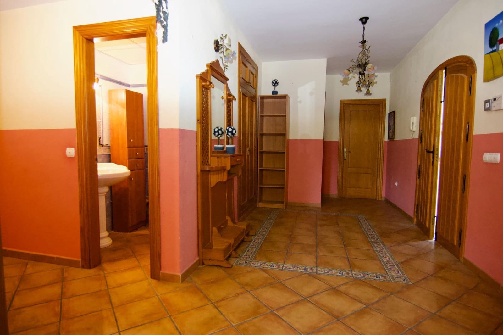 5 slaapkamer Villa te koop in Malaga stad met zwembad garage - € 700.000 (Ref: 9294732)