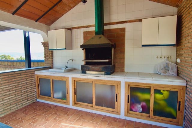 5 soverom Villa til salgs i Dsmo Dm Churriana, Málaga by med svømmebasseng garasje - € 700 000 (Ref: 9294732)