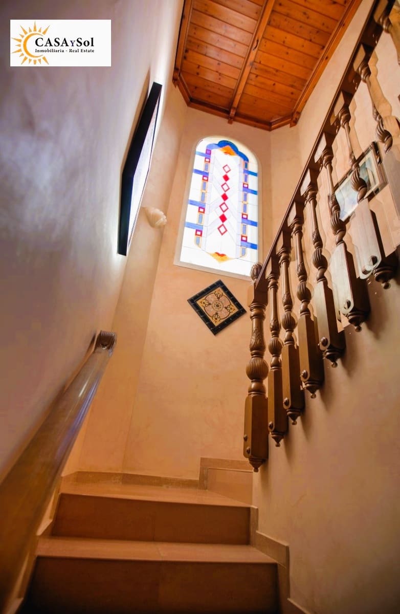 6 soveværelse Villa til salg i Alhaurin de la Torre med swimmingpool garage - € 985.000 (Ref: 9308986)