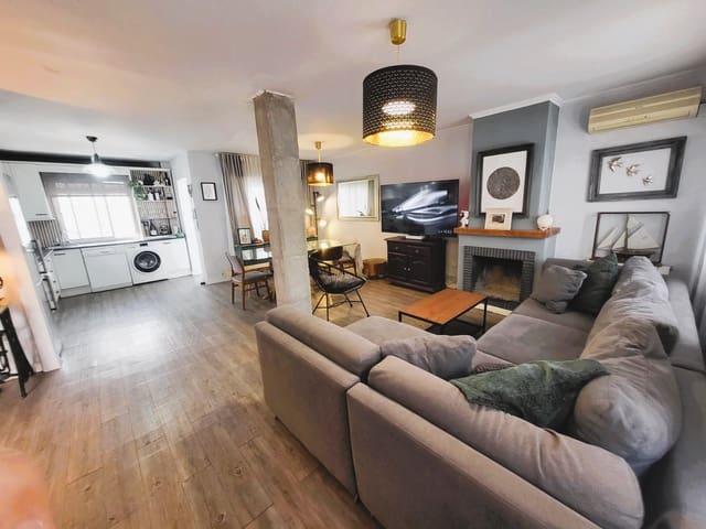 4 makuuhuone Paritalo myytävänä paikassa Churriana, Málaga kaupunki mukana 
autotalli - 425 000 € (Ref: 9309000)