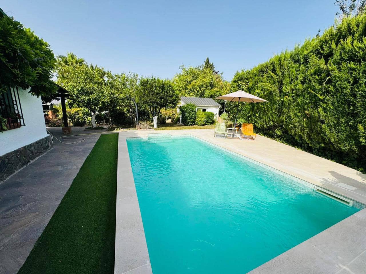 3 soveværelse Villa til salg i Alhaurin de la Torre med swimmingpool garage - € 590.000 (Ref: 9309046)