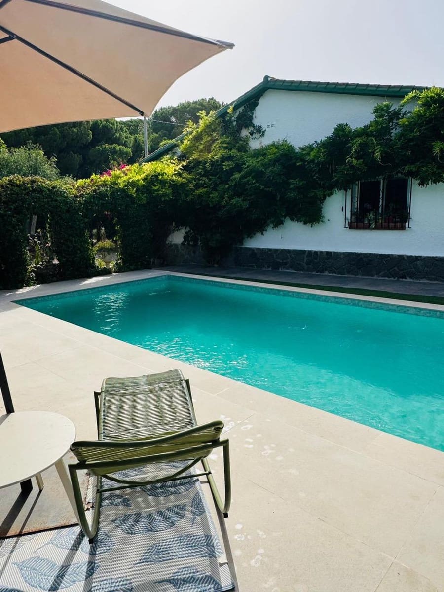 3 soveværelse Villa til salg i Alhaurin de la Torre med swimmingpool garage - € 590.000 (Ref: 9309046)