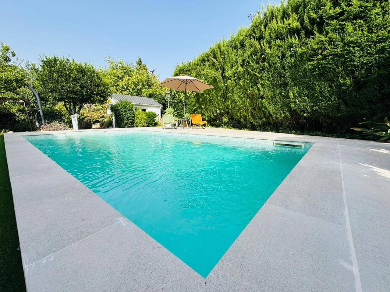 3 soveværelse Villa til salg i Alhaurin de la Torre med swimmingpool garage - € 590.000 (Ref: 9309046)