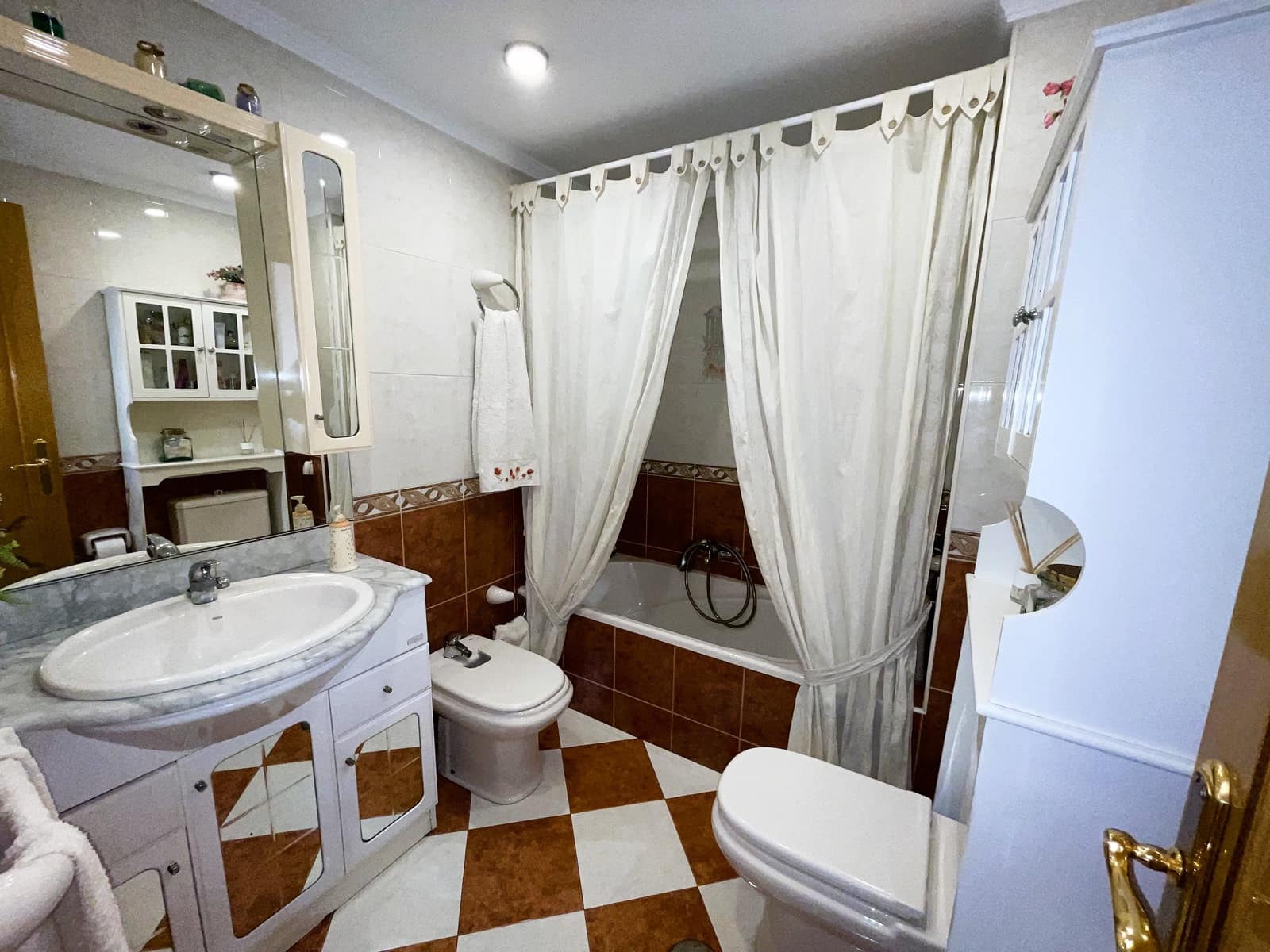 4 soveværelse Penthouse til salg i Malaga by med garage - € 629.000 (Ref: 9327027)