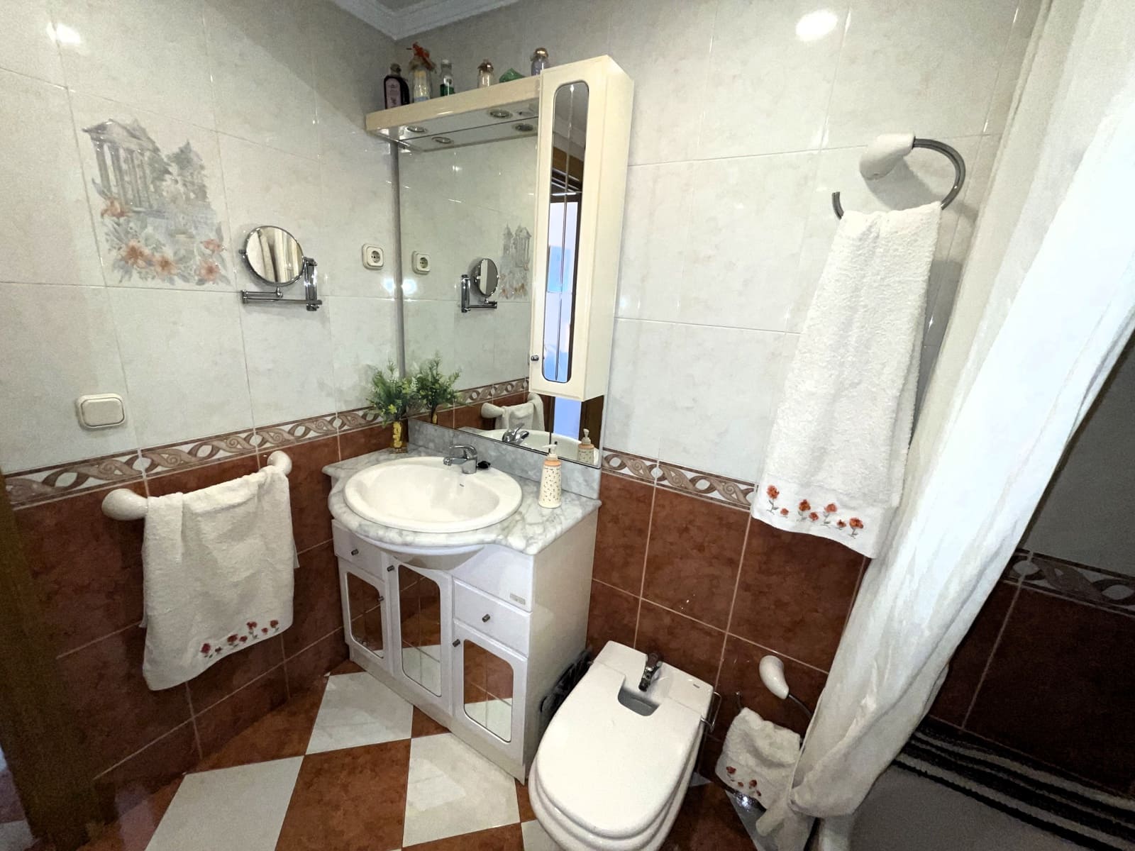 4 soveværelse Penthouse til salg i Malaga by med garage - € 629.000 (Ref: 9327027)