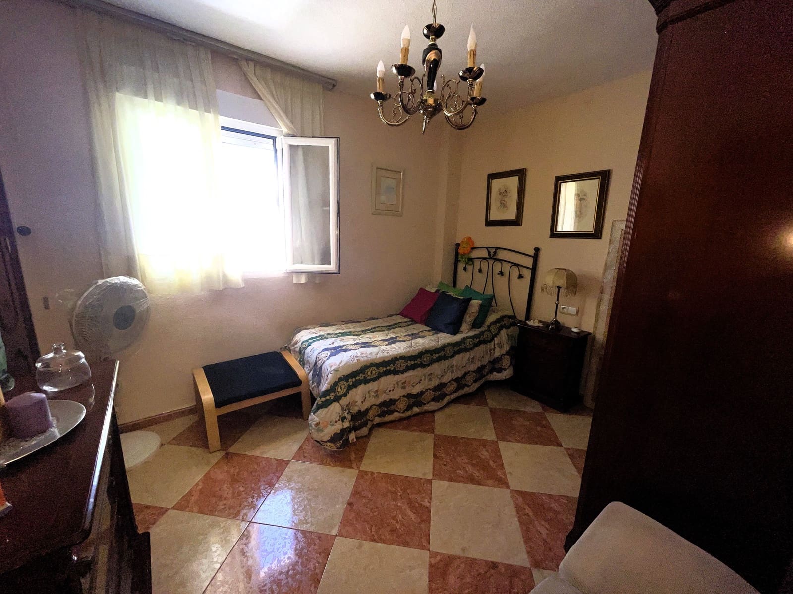 4 soveværelse Penthouse til salg i Malaga by med garage - € 629.000 (Ref: 9327027)