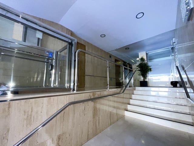 4 camera da letto Attico in vendita in Perchel Sur, Malaga città con garage - 629.000 € (Rif: 9327027)