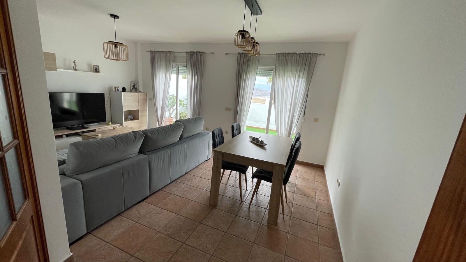 3 sypialnia Penthouse do wynajęcia w Alhaurin el Grande z garażem - 1 150 € (Ref: 9357453)