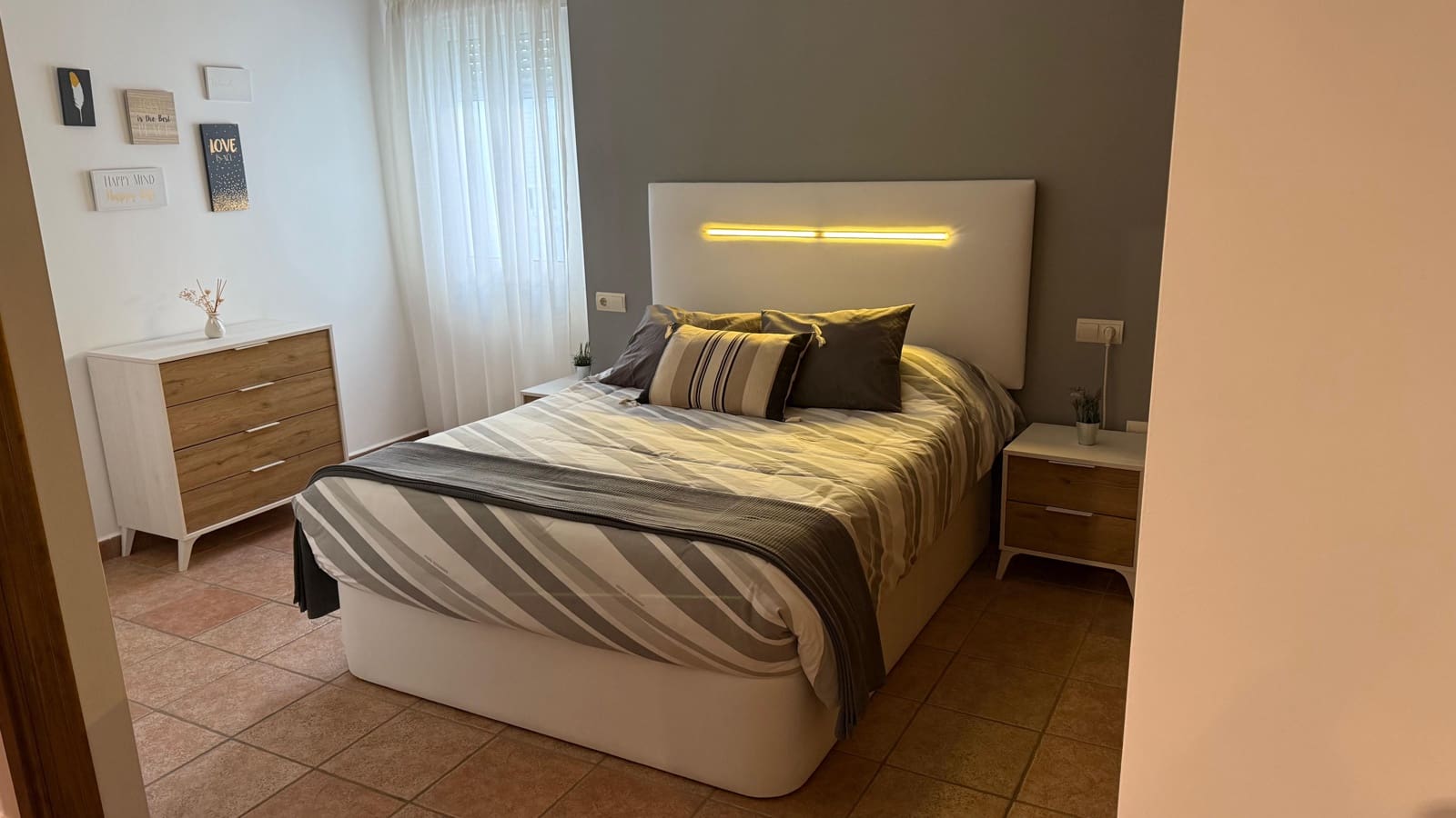 3 sypialnia Penthouse do wynajęcia w Alhaurin el Grande z garażem - 1 150 € (Ref: 9357453)