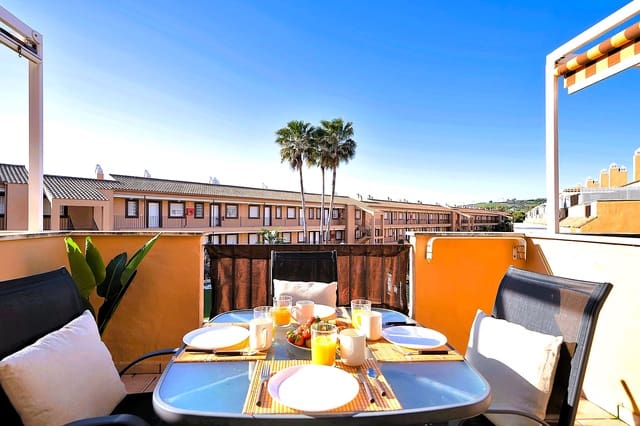 1 soverom Leilighet til salgs i Bahia de Casares, Casares med svømmebasseng - € 180 000 (Ref: 9357818)