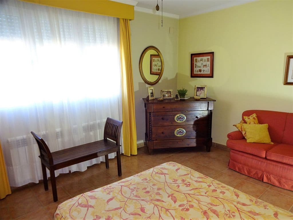 5 soveværelse Villa til salg i Cullar Vega med swimmingpool garage - € 535.000 (Ref: 6160184)