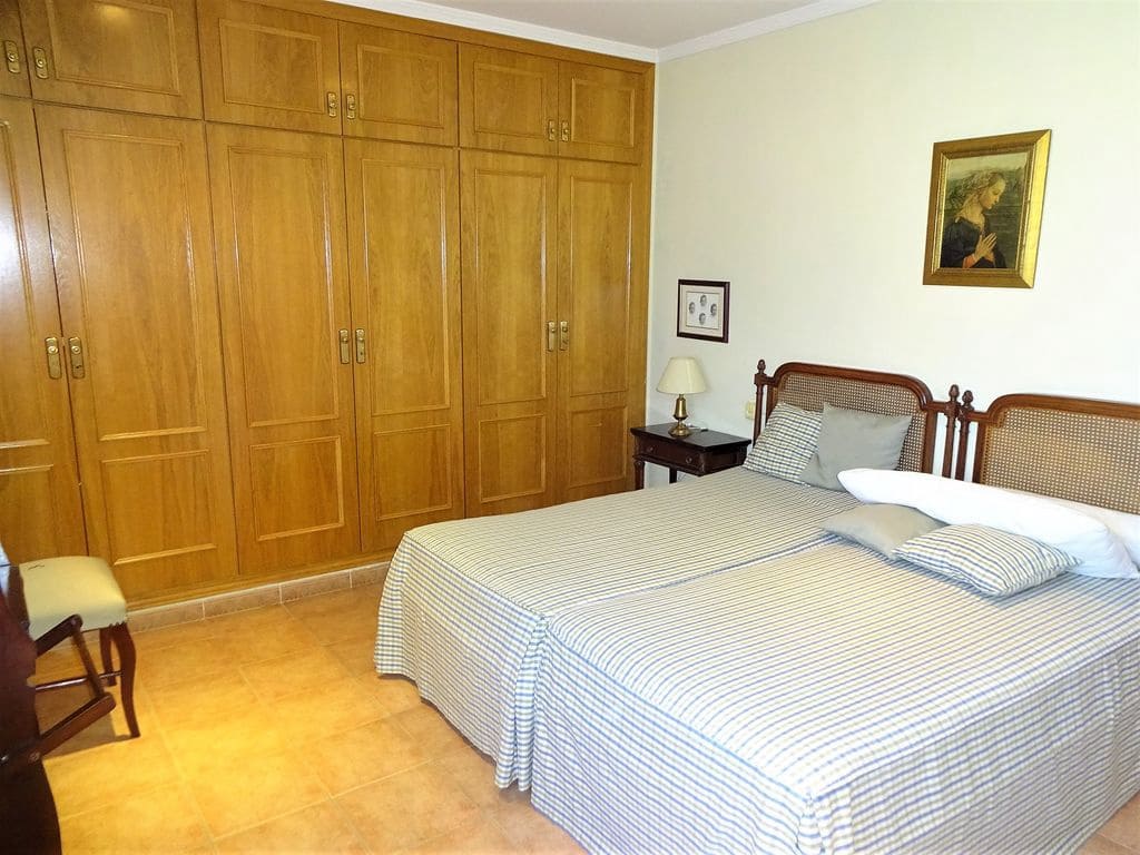 5 soveværelse Villa til salg i Cullar Vega med swimmingpool garage - € 535.000 (Ref: 6160184)