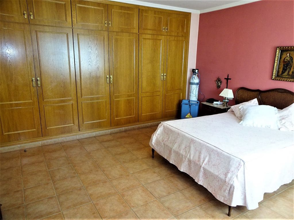 5 soveværelse Villa til salg i Cullar Vega med swimmingpool garage - € 535.000 (Ref: 6160184)