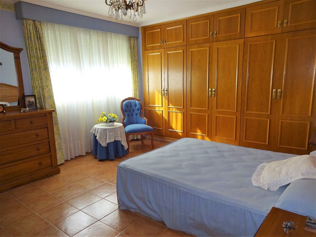 5 soveværelse Villa til salg i Cullar Vega med swimmingpool garage - € 535.000 (Ref: 6160184)