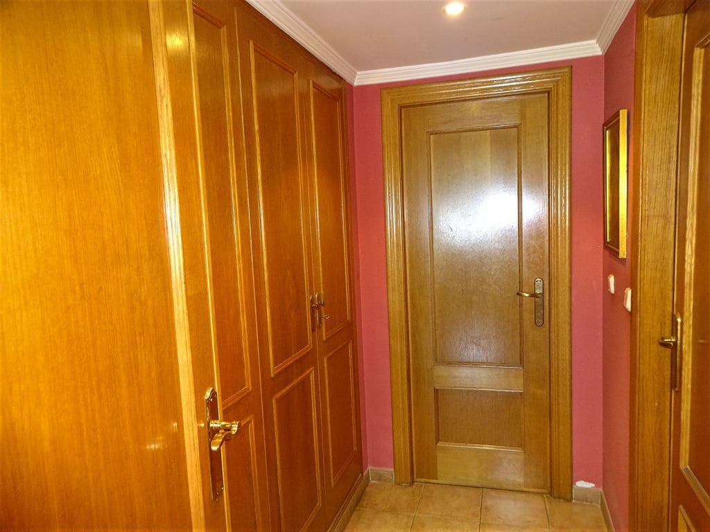 5 soveværelse Villa til salg i Cullar Vega med swimmingpool garage - € 535.000 (Ref: 6160184)