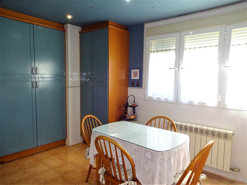 5 soveværelse Villa til salg i Cullar Vega med swimmingpool garage - € 535.000 (Ref: 6160184)