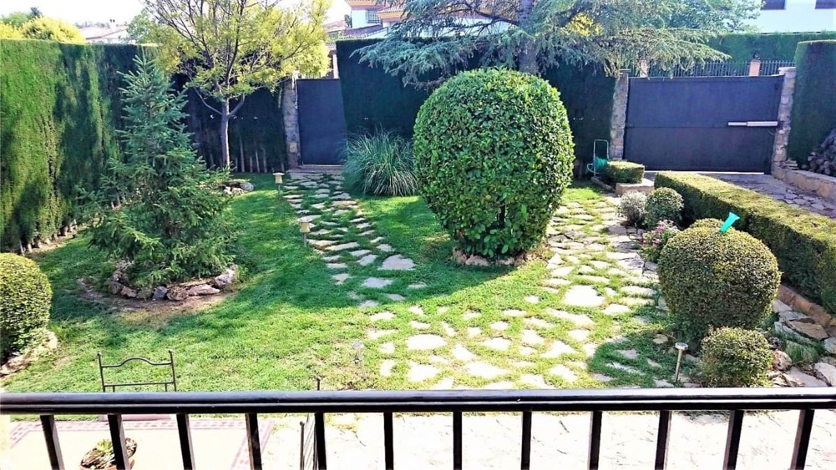 5 soveværelse Villa til salg i Cullar Vega med swimmingpool garage - € 535.000 (Ref: 6160184)